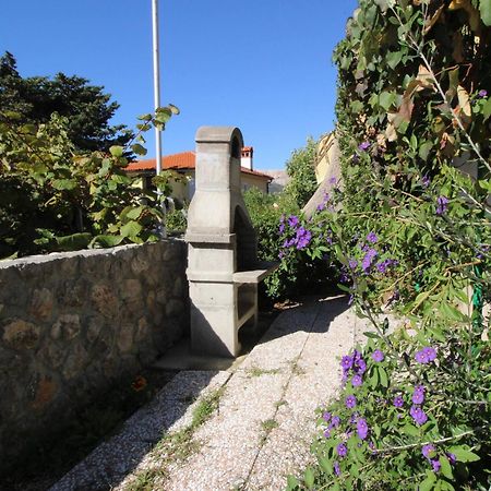 Apartments Kucar Baska  Exterior photo