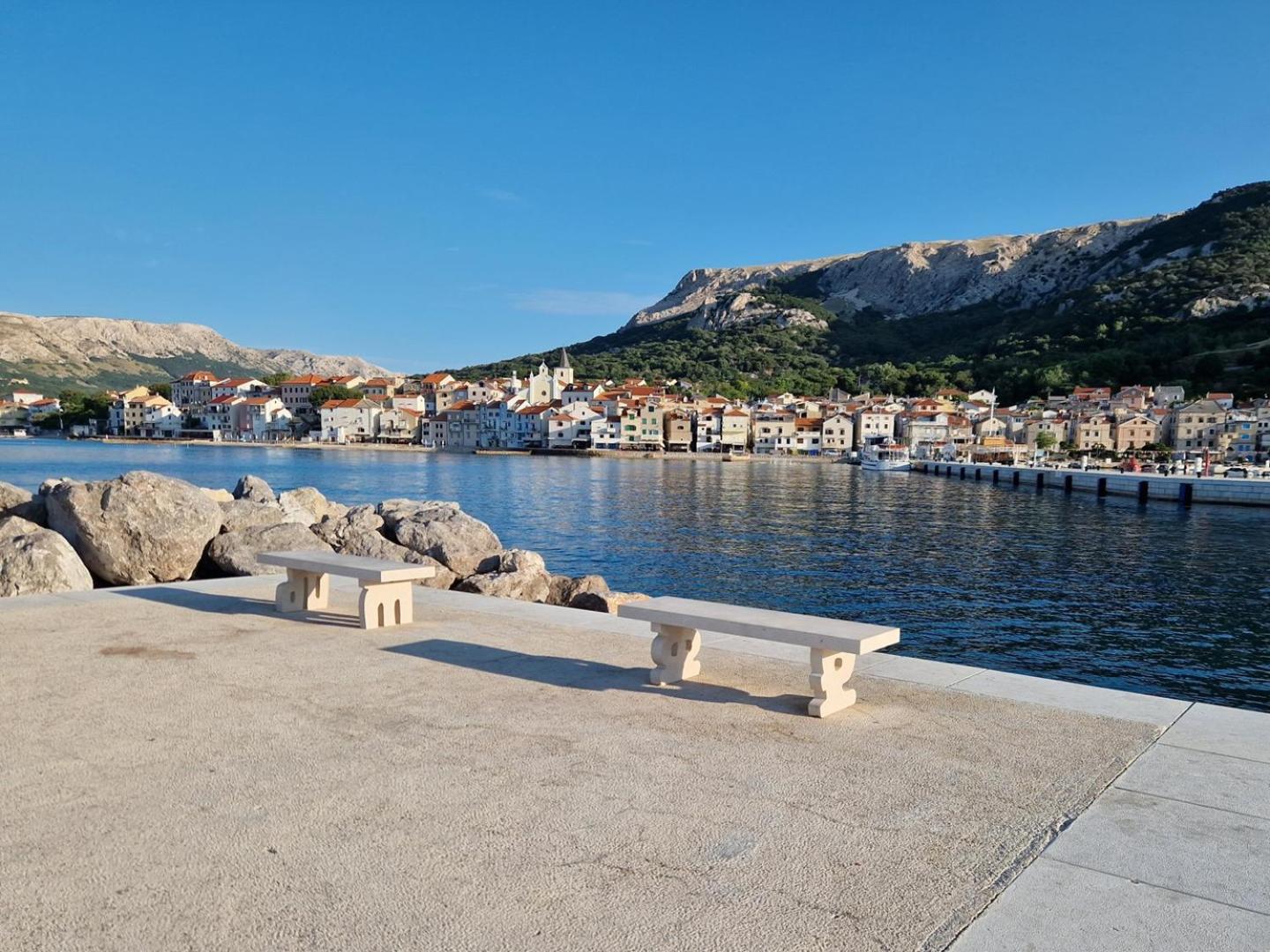 Apartments Kucar Baska  Exterior photo